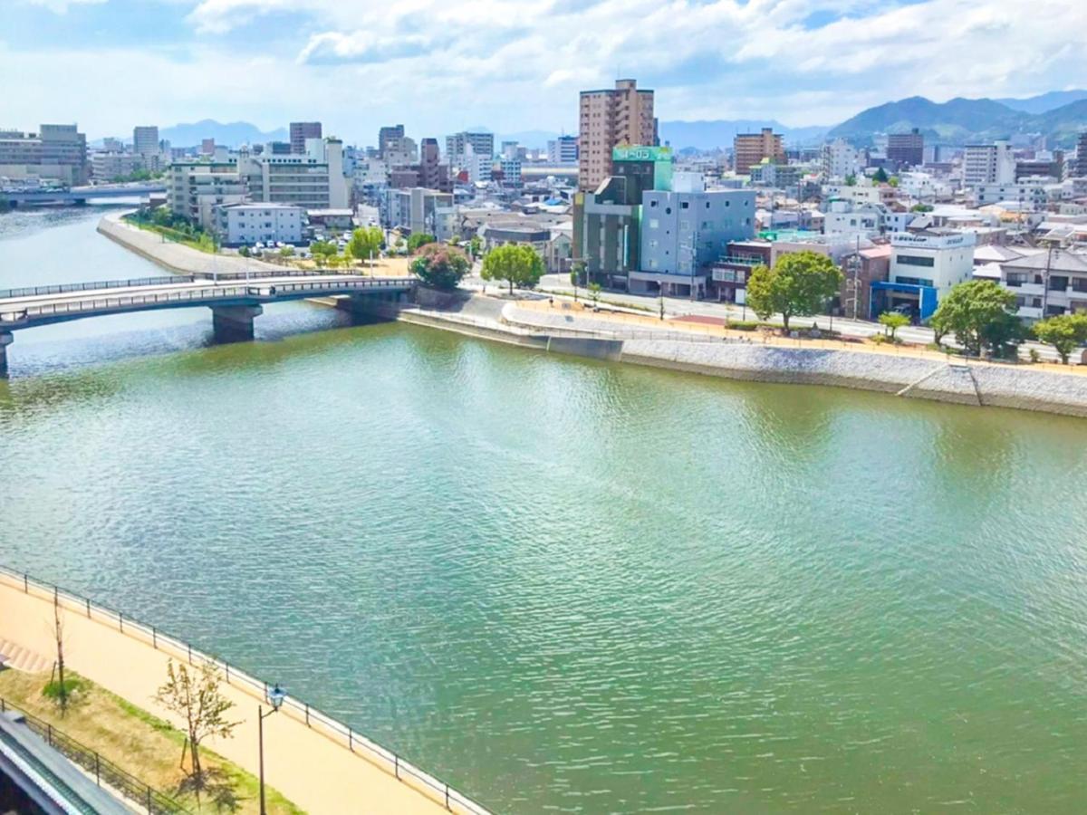 Hotel Livemax Hiroshima Funairimachi Riverside Exteriör bild
